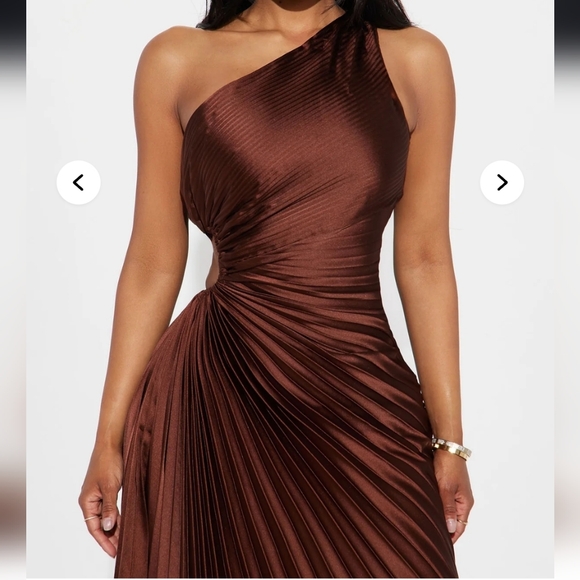 Fashion Nova One-Shoulder Pleated Gown in ChocolateBrown Style: Belle Satin Maxi - Picture 2 of 5